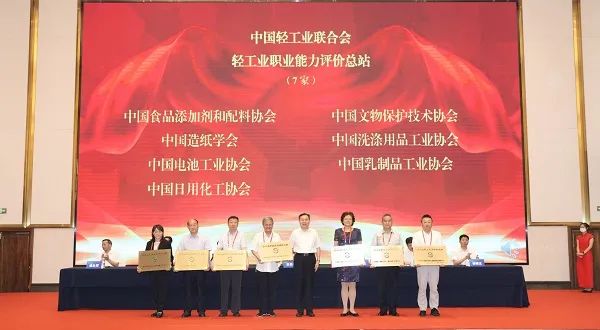 1722582508601506.jpeg 27a0fe1f36d2fee92ba3756ef325da2b.jpeg